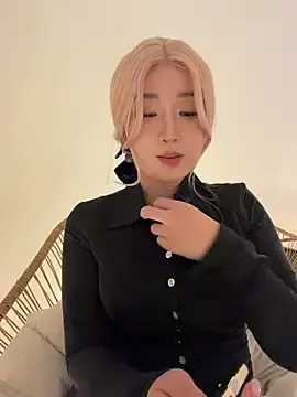 Stripchat Live Sex Cam of winter11