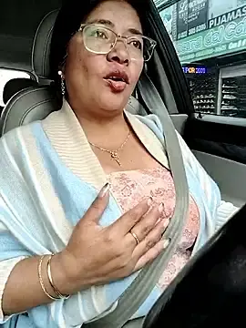 Stripchat Free Live Porn of __valentina18