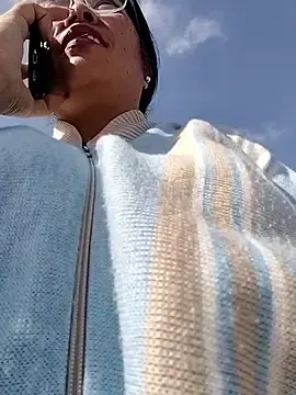 Stripchat Adult Webcams of __valentina18