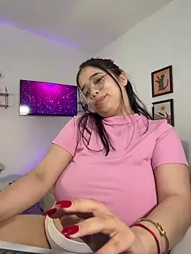 Stripchat Live Sex of tati_reyess