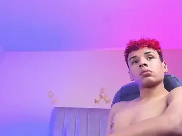 Stripchat Adult Webcam of Xavier_Fox___