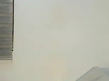 bella_hadid1_ from stripchat