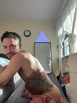 Stripchat Live Porn of peachouse