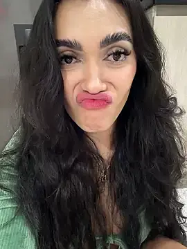 Stripchat Adult Webcams of emma_andrew1