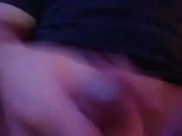 Stripchat Sex Cam of Fiicken030