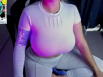 Stripchat Watch Live Sex Cams of Roxy_clark