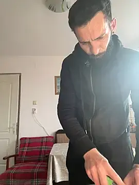 Stripchat Live Sex Cam of Michel_huge