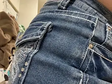 Stripchat Live Porn of chaco_