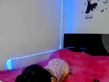 Stripchat Live Porn of kendall_bonice