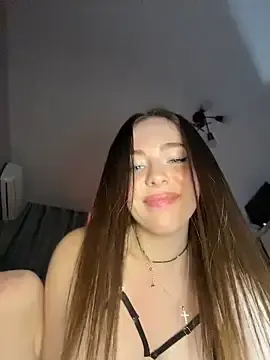 Stripchat Free Live Porn of -SweetDi-