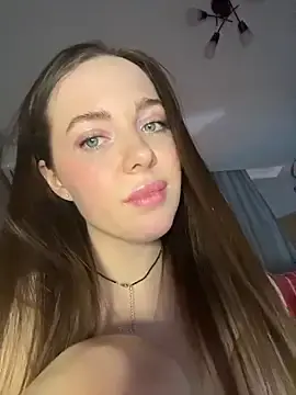 Stripchat Adult Webcam of -SweetDi-