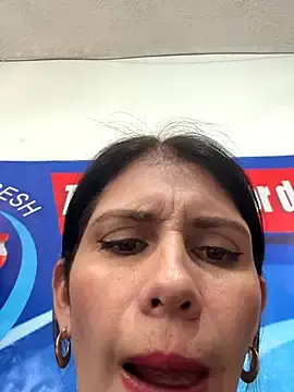 Stripchat Free Live Porn of Alysson--