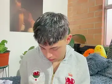 Stripchat Watch Live Sex Cams of Andy_Belier23