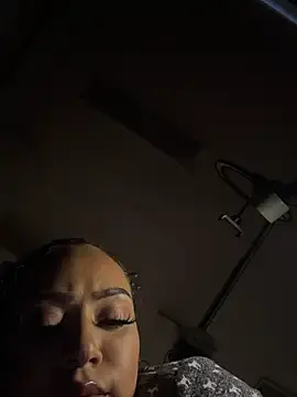 Stripchat Nude Webcam of CarmelaAnthony