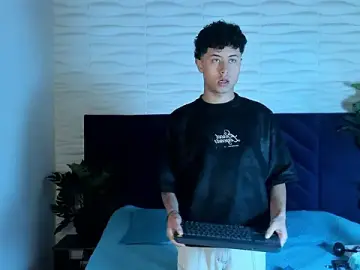 Noah_dupont_ from stripchat