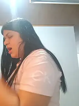 Stripchat Nude Webcam of adhara-walk