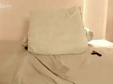 Stripchat Live Sex of angeline-777