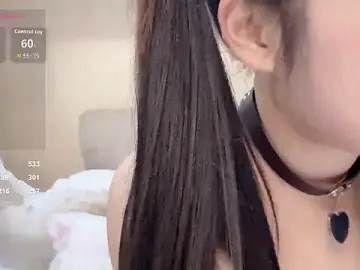 Stripchat Live Sex Cam of yueyue2003