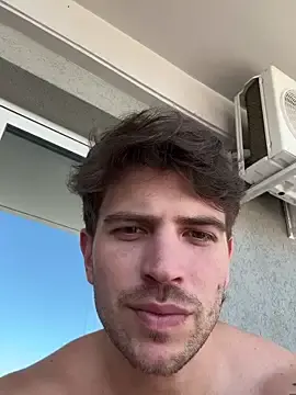 Stripchat Sex Cam of ArgentiiinoBoy