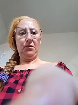 MILEIDE980 from stripchat