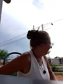 Stripchat Sex Cam of MILEIDE980