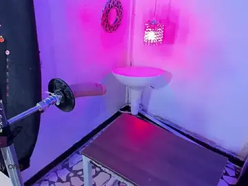 Stripchat Free Porn Cam of bigboobs_violeta