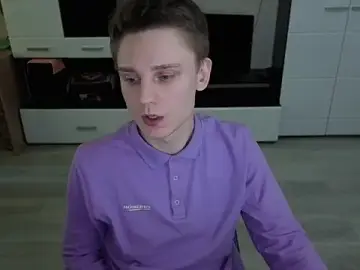 Stripchat Live Sex of angryzan