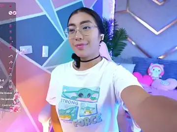 shanon- from stripchat