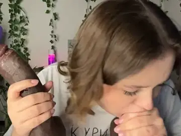 Stripchat Best live sex cam show of MoonIvy_