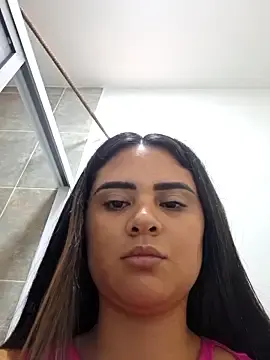 Stripchat Adult Webcam of sexy-latin10