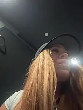 Stripchat Nude Webcam of Bigbuttbrooklynn