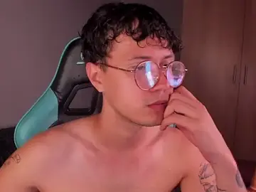 Stripchat Free Live Porn of LeaneSeb