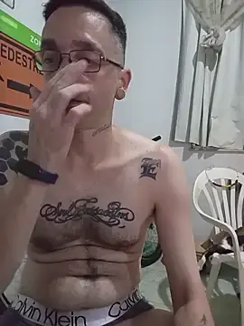 dinho_carioca from stripchat