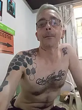 Stripchat Best Webcam of dinho_carioca