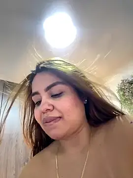 valeria2019hot from stripchat