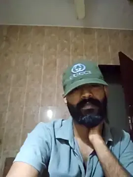 Stripchat Sex Cam of Bigkannan