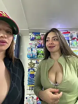 Stripchat Adult Webcam of roouse