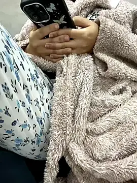 Stripchat Sex Cam of Bold-arabic-vibes