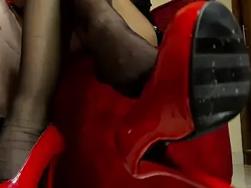 Stripchat Free Porn Cam of Cristina__Smith