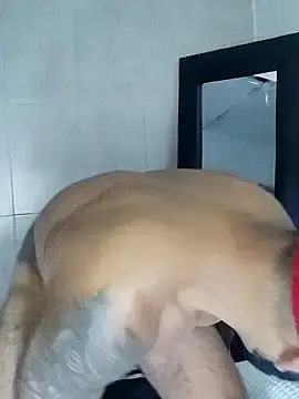 Stripchat Sex Cam of Lucius40