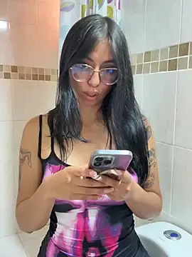 Stripchat Live Sex of Clawd_hot