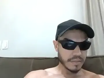 Stripchat Sex Cam of Parrudo321