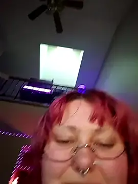 Stripchat Adult Webcams of Cutegothcrybabyx