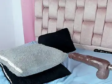 Emma_Evelyn from stripchat