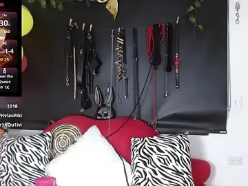 Stripchat Sex Chat of LunaSub69_