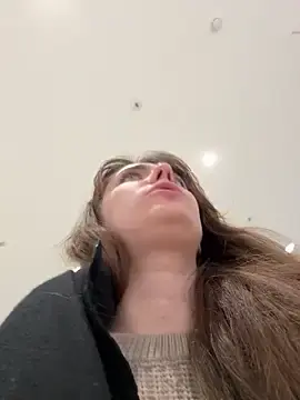 Stripchat Best Webcam of MariiD