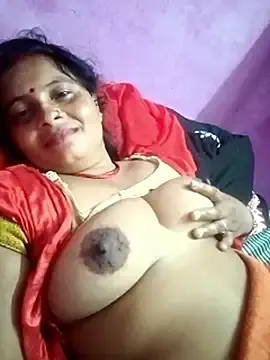 Stripchat Live Porn of Hot_komal1