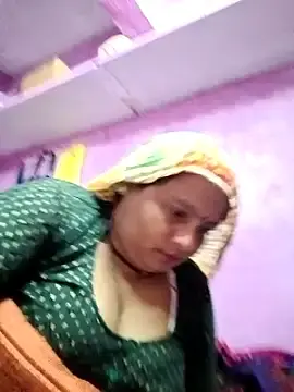 Stripchat Free Live Porn of Hot_komal1