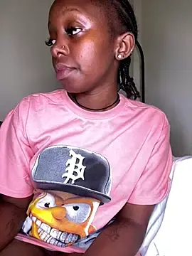 Stripchat Live Sex Cam of Sexy_barb2