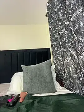 Stripchat Live Sex Cam of Sexy_barb2